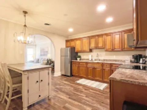 Full Kitchen // Spacious Living Room // Walk to Mineral Springs and Restaurants