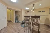 Entire Home-Beautiful 4BR, 3.5BA Retreat in Ankeny, Iowa 2 King Beds, Fenced, AC