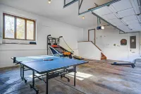 BIG Indy Funhouse: Huge Game Room, Billiards, Pong, Basketball, & More!