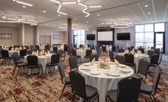 Hilton Garden Inn Visalia