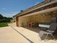 Le Mas des Trois Anges فنادق في Saint-Denis