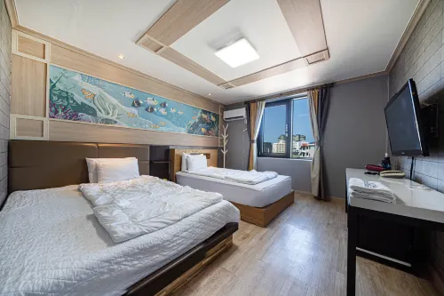 Gangneung Gyeongpodae Victoria - Motels