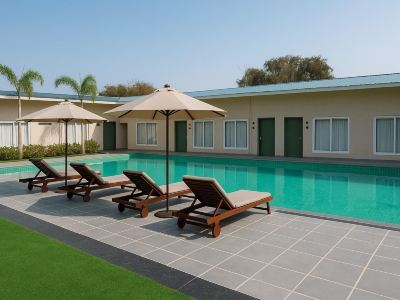 Status Club Resort