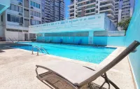 Playa Verde Apt Pool for 4