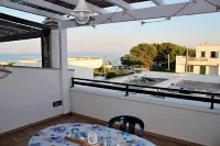 Casa Vacanze Orlando - Con Veranda Vista Mare a 200M Dal Mare