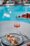Bamboo Suites Hotel - Aamiainen