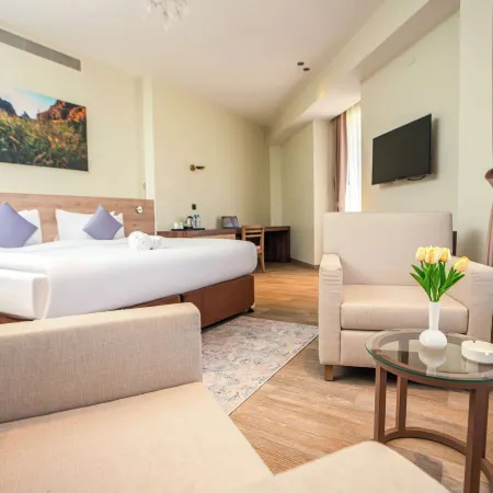 Kyriad Muscat Hotel
