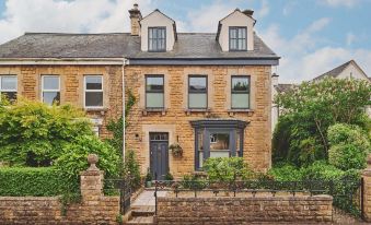 The Lansdowne Guest House
