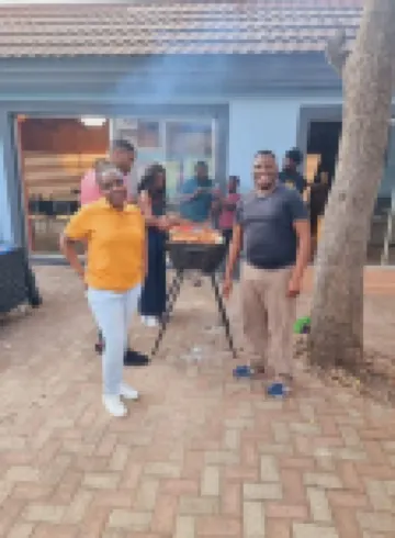 TEE CEE奇妙旅館 塔巴津比酒店