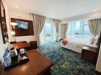 Sur Grand Hotel Hotel di Al-Bar