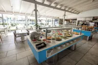 Servatur Playa Bonita - breakfast