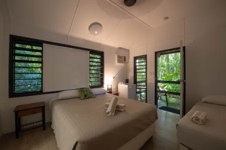 Cape Trib Beach House Отели в г. Торнтон Бич