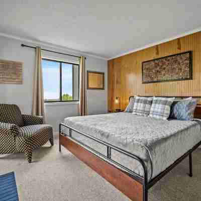 Two Bed Room Condo Mountain Views Indoor Pool Rooms
