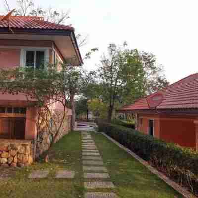 เดอะ ทริปเปิ้ล เอ็ม เมาท์เทน รีสอร์ท Hotel Exterior