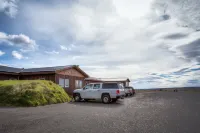 The Highland Center Hrauneyjar - parking