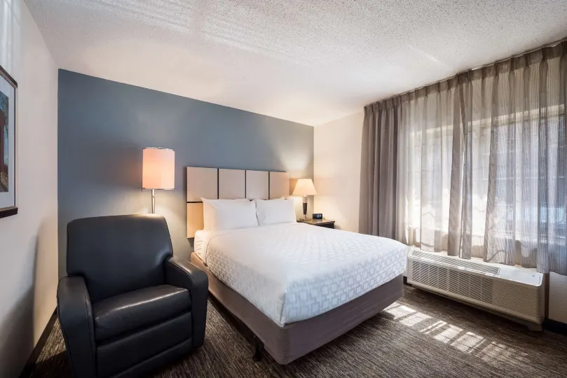 Sonesta Simply Suites Chicago O'Hare Airport