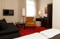 Hotel Herbst Berlin Hotels in Falkensee