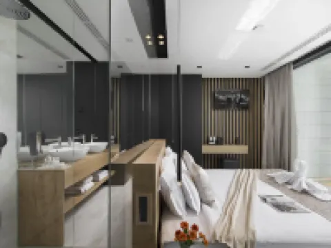 5-Star Villa Calma II with Heated Pool & Jacuzzi Oasis Hotels in Starigrad