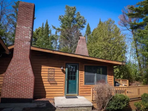 Lake Huron Vintage Cottage in Northeast Michigan