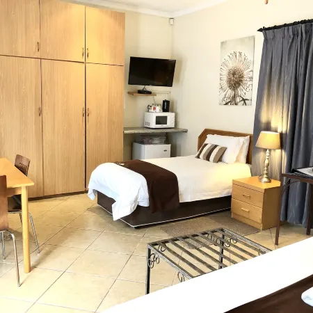 Clubview Guest House