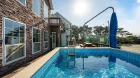 Daebudo Olive Poolvilla Pension - Pool