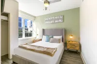 French Quarter Elegance 4-Br Luxury Retreat in the Heart of Nola
