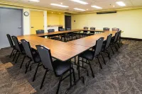 Comfort Inn & Suites Hotels in Moose Jaw