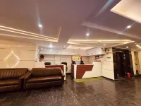FabHotel Luxury Inn Near Adarsh Nagar Metro