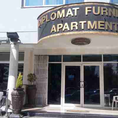 Diplomat Luxury Furnished Apartments Hotel Exterior