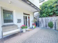 Modern Apartment in Schwalefeld with Garden