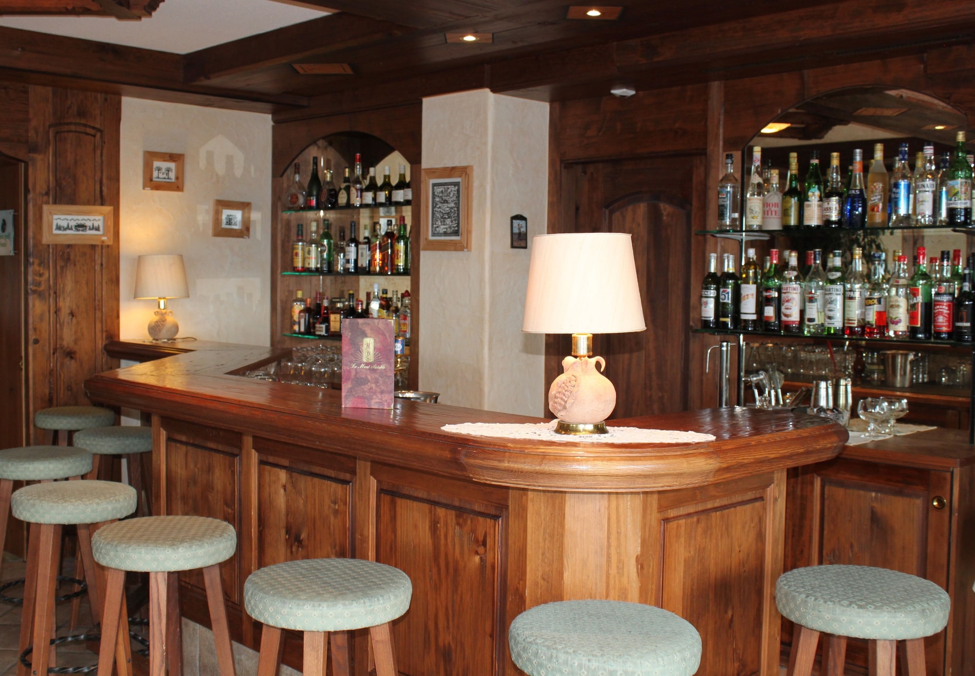 Hotel-Restaurant le Mont Paisible, Crans-Montana Hotels in Crans-Montana