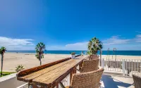 Venice Suites - Ocean View