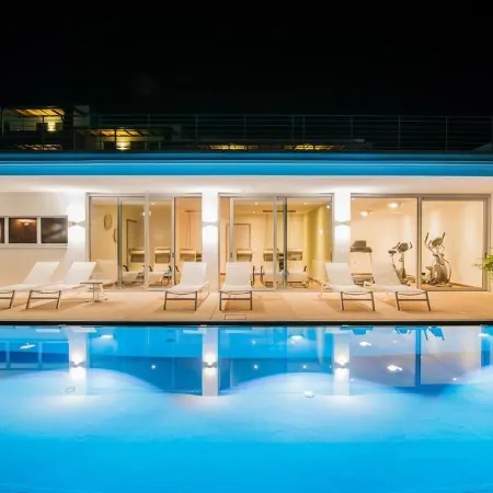 Hidalgo Suites