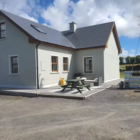 Murphy's Irish Farmhouse Near Ballybunion