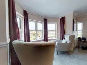 밀타운 하우스 딩글