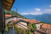 Plesio Rustico Panoramica - Homestays