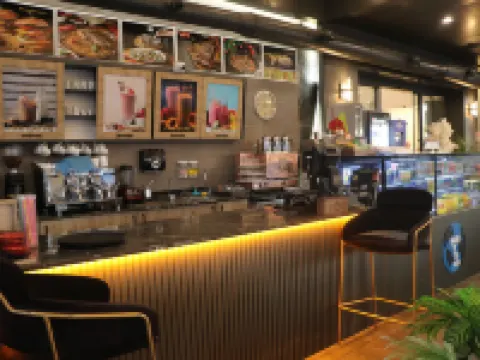 イズノヴァ ホテル アンタルヤのホテル