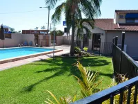 Alabaster Motor Inn Hotels in Taree