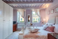 Casa Monique in Lucca