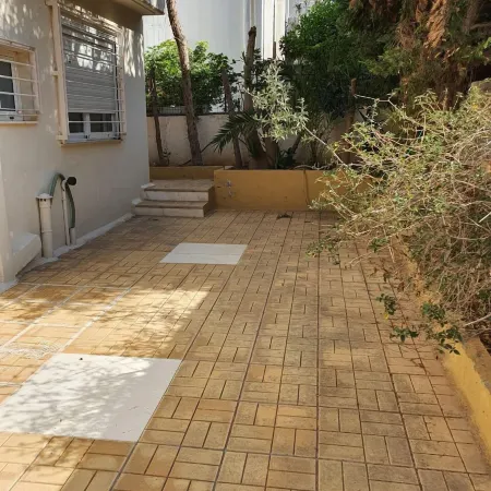 Triplex Villa Gardenia Glyfada Sea View