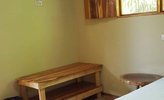 El Gecko Hotel & Tours
