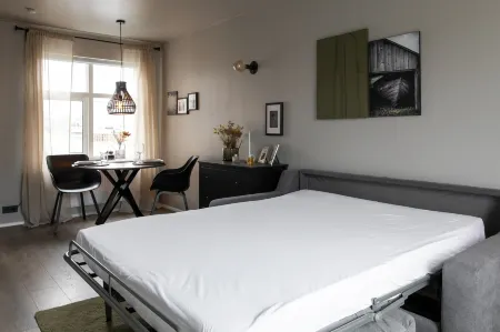 Ray of Sunshine Hafnargata