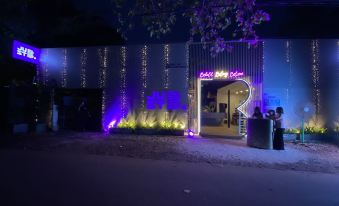 Just B Boutique Hotel