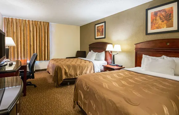 費爾蒙特品質酒店