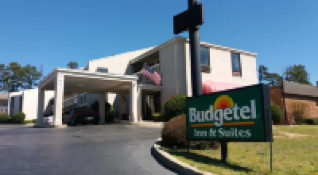 Budgetel Inn and Suites- Fort Gordon