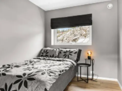 Cottage - Sleeps 14 With Fjord Views Hotels in Frogn