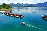 500 Rai Floating Resort Hotels in 