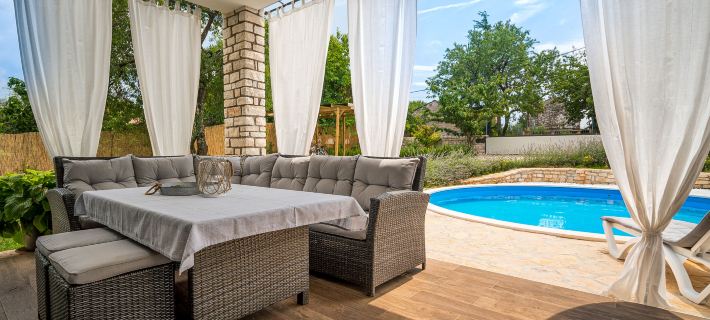 Ofelia Hotels in Buje