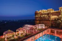 Neemrana's - Tijara Fort Palace - Pools