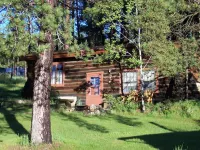 Pine Crest- Historic 3 bedroom Log Cabin built in the 1930's by the CCC.